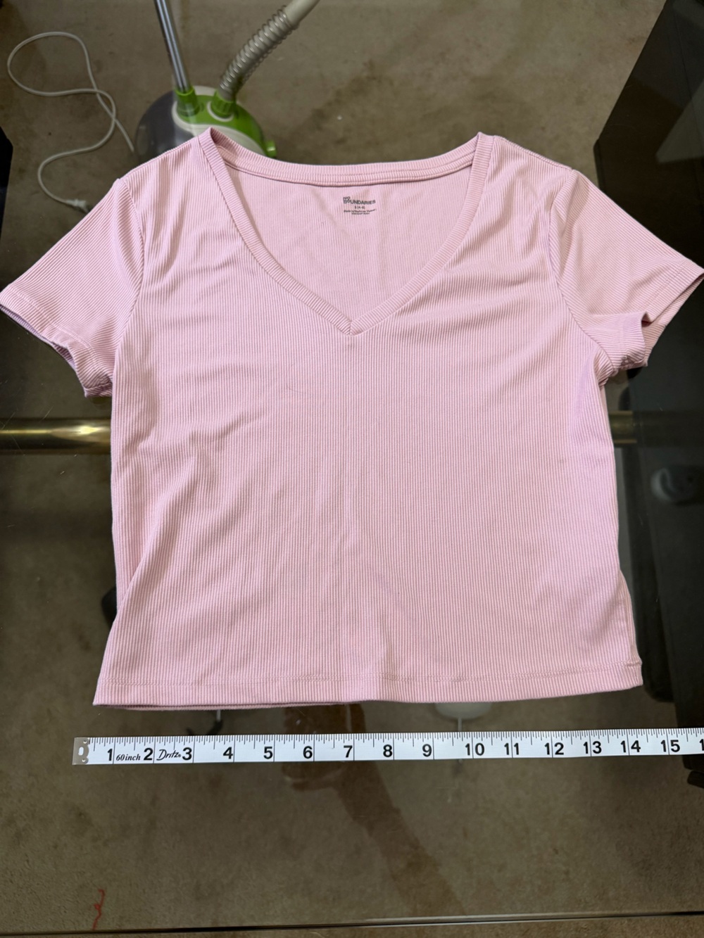 No Boundaries Light Pink Ribbed V-Neck Short Sleeve Top
